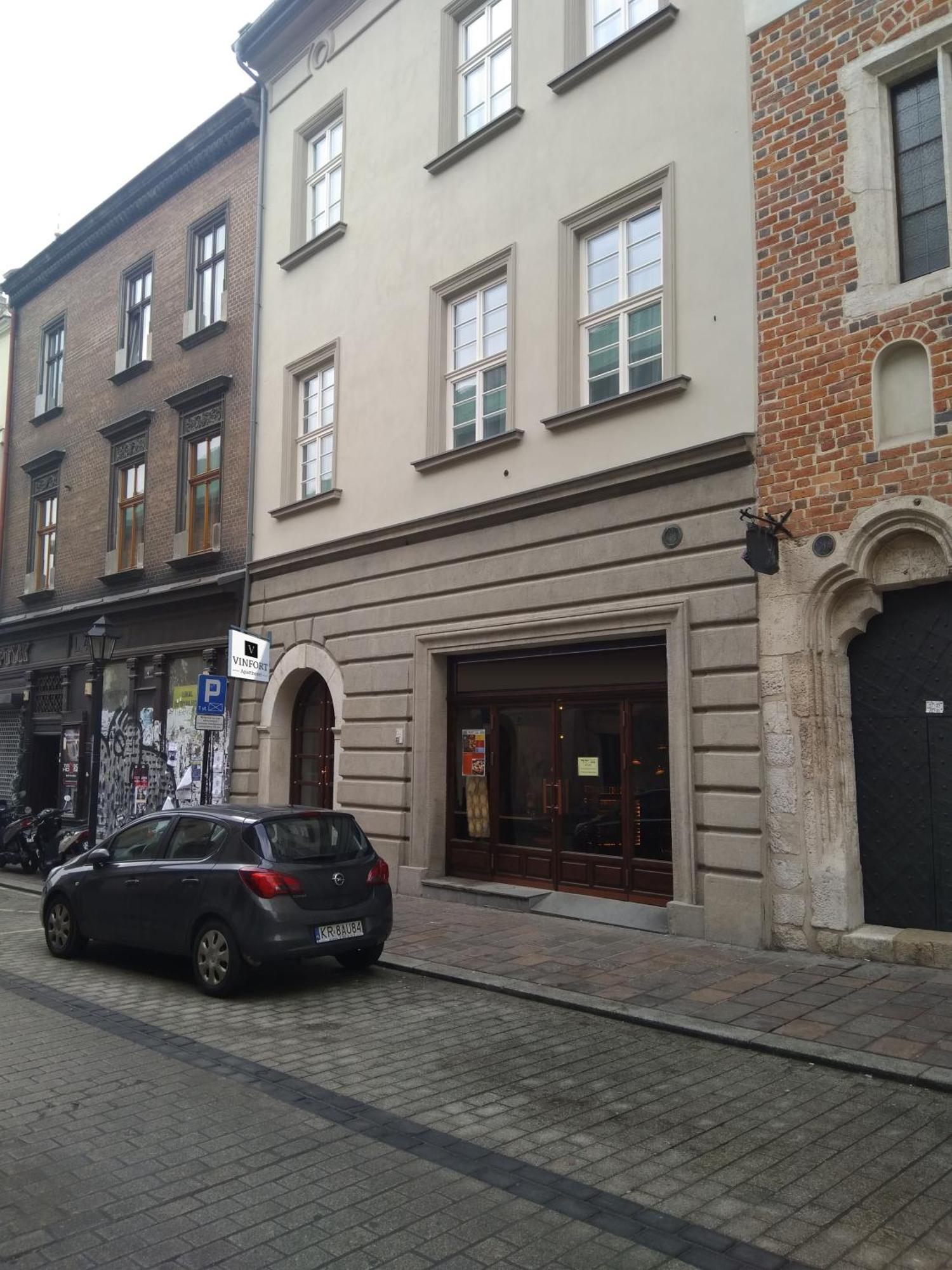 Vinfort Aparthotel Krakow Ngoại thất bức ảnh