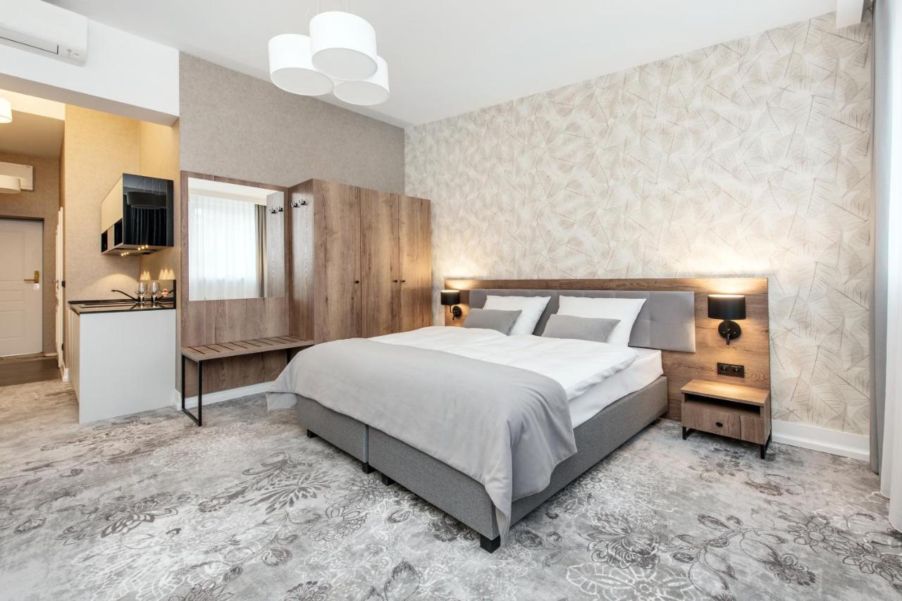 Vinfort Aparthotel Krakow Ngoại thất bức ảnh